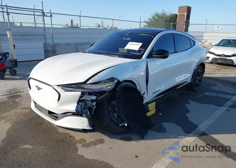 2023 Ford Mustang Mach-E Premium из США, поврежденный, VIN 3FMTK3R79PMA54683